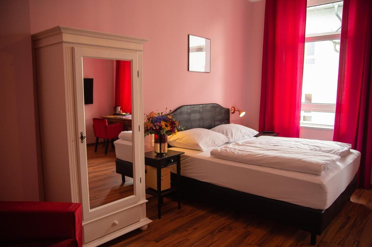 Smarthotel Mystique Self Check-In Бад-Хомбург-фор-дер-Хёэ Экстерьер фото