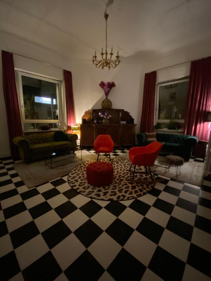 Smarthotel Mystique Self Check-In Бад-Хомбург-фор-дер-Хёэ Экстерьер фото