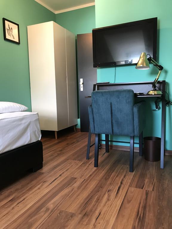 Smarthotel Mystique Self Check-In Бад-Хомбург-фор-дер-Хёэ Экстерьер фото