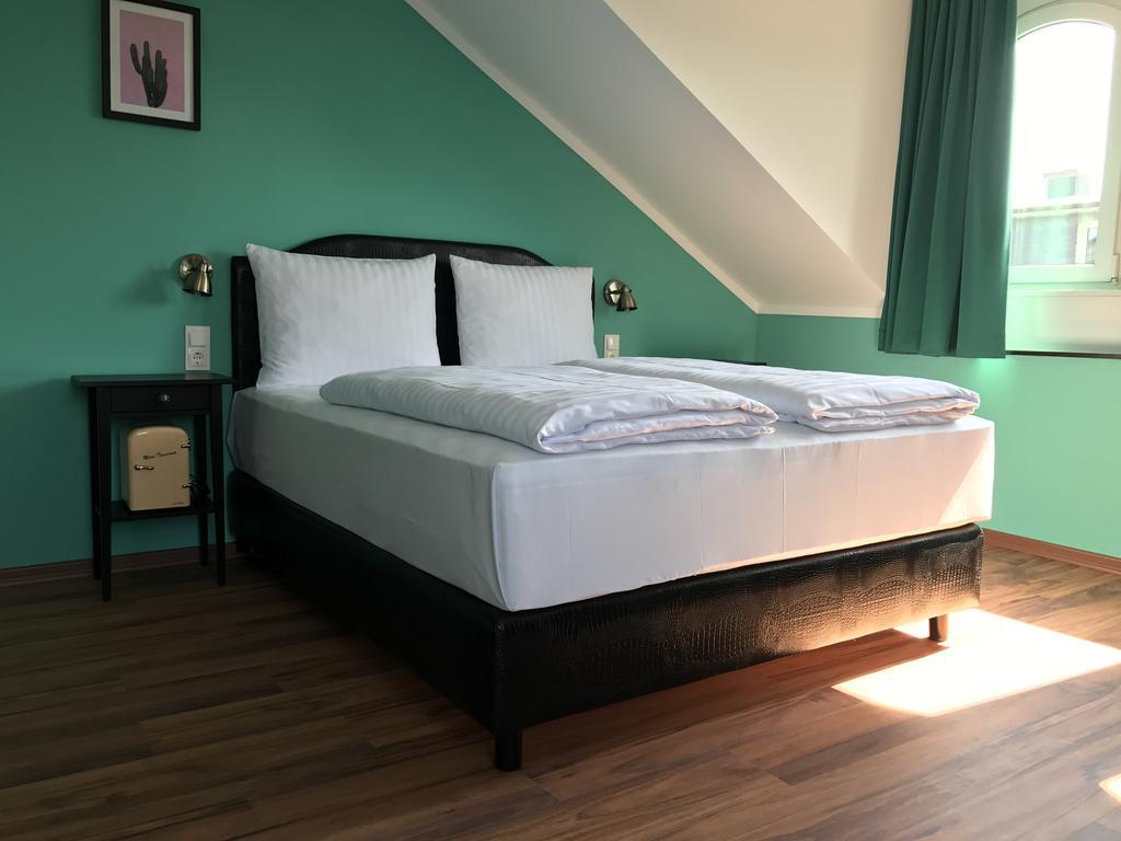 Smarthotel Mystique Self Check-In Бад-Хомбург-фор-дер-Хёэ Экстерьер фото