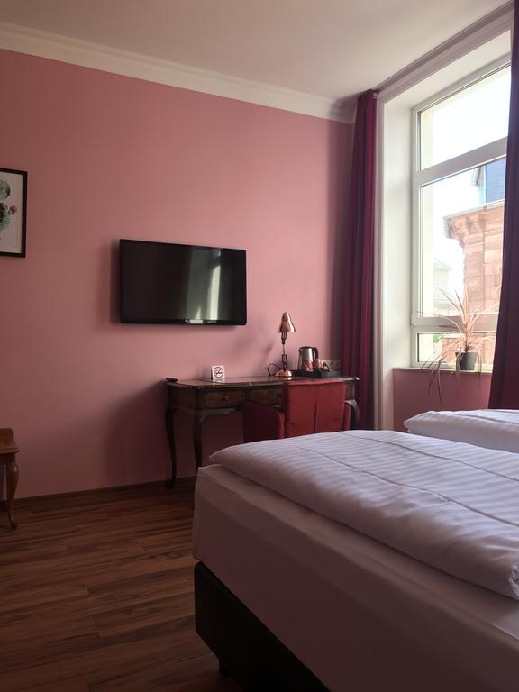 Smarthotel Mystique Self Check-In Бад-Хомбург-фор-дер-Хёэ Экстерьер фото